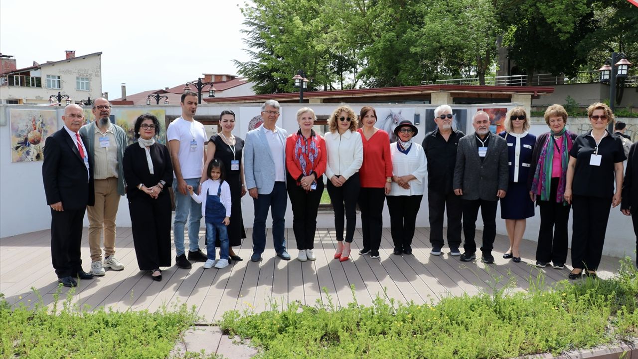 Samsun'da 'Bizim Heybe'miz Uluslararası Sanat Çalıştayı ve Resim Sergisi' açıldı