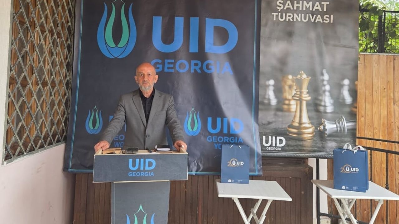 Uluslararası Demokratlar Birliği Gürcistan'ın başkenti Tiflis'te satranç turnuvası düzenledi