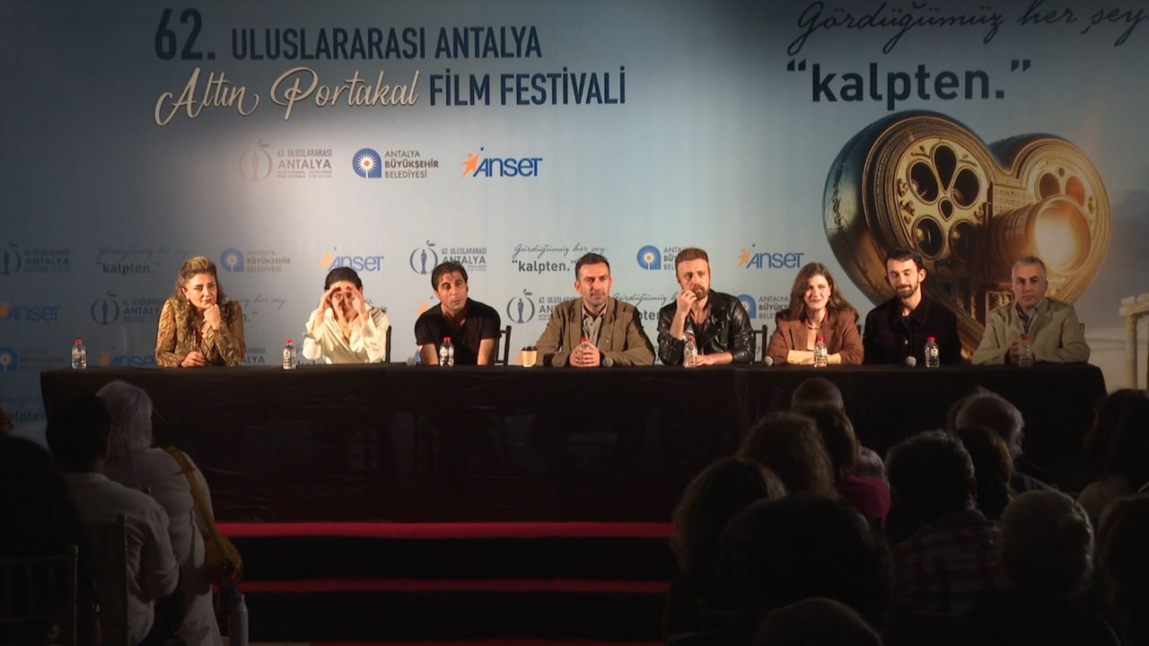 62. Uluslararası Antalya Altın Portakal Film Festivali'nde 'Barselo' filmi gösterildi