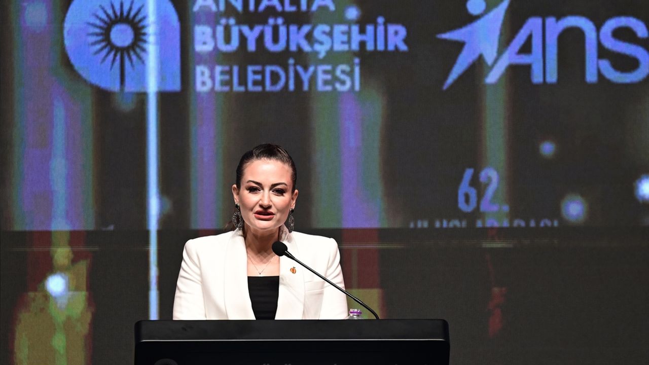62. Uluslararası Antalya Altın Portakal Film Festivali'nin açılış töreni yapıldı