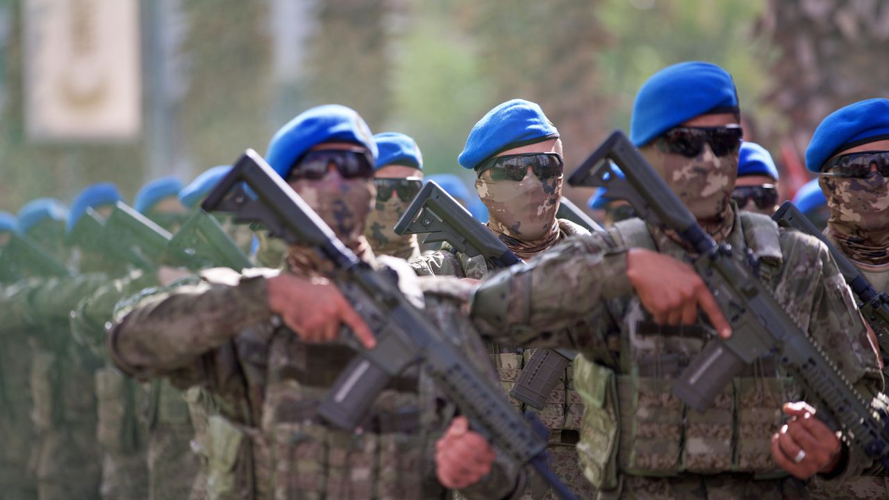 Adana, Mersin, Hatay ve Osmaniye'de Cumhuriyet'in 102. yıl dönümü kutlandı