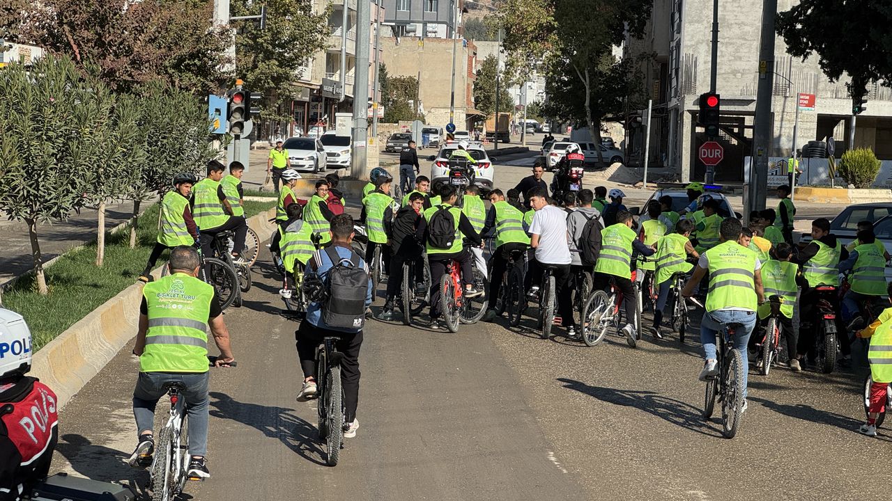 Adıyaman'da 'Bağımsızlık için pedalları çeviriyoruz' etkinliği düzenlendi