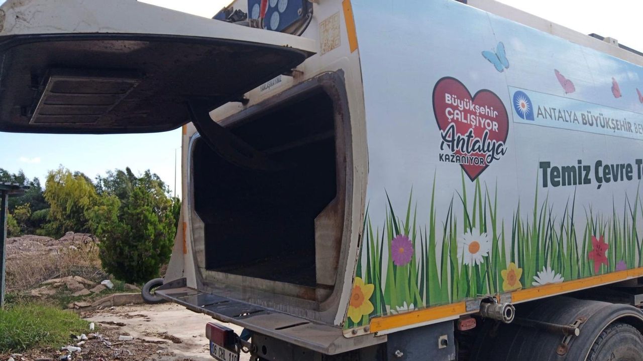 Antalya Büyükşehir ve Finike belediyelerine 3,7 milyon lira çevre cezası uygulandı