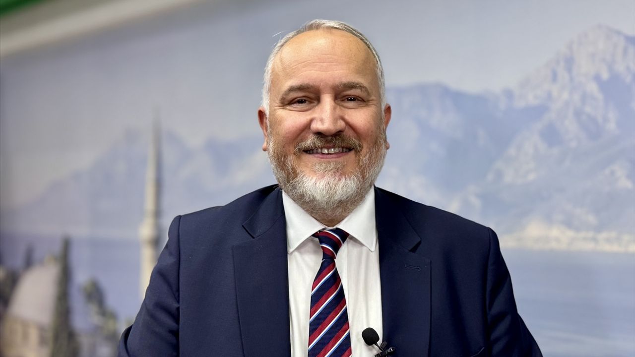 Antalya'da turist hareketliliği yurt dışı rezervasyonlarıyla kasımda da sürecek