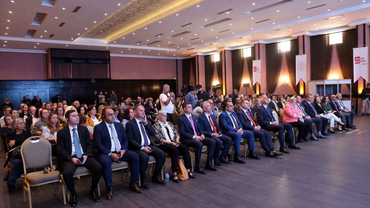 Bakan Ersoy, Bodrum'daki 'ICOM Kırmızı Liste-Türkiye' tanıtım toplantısında konuştu: