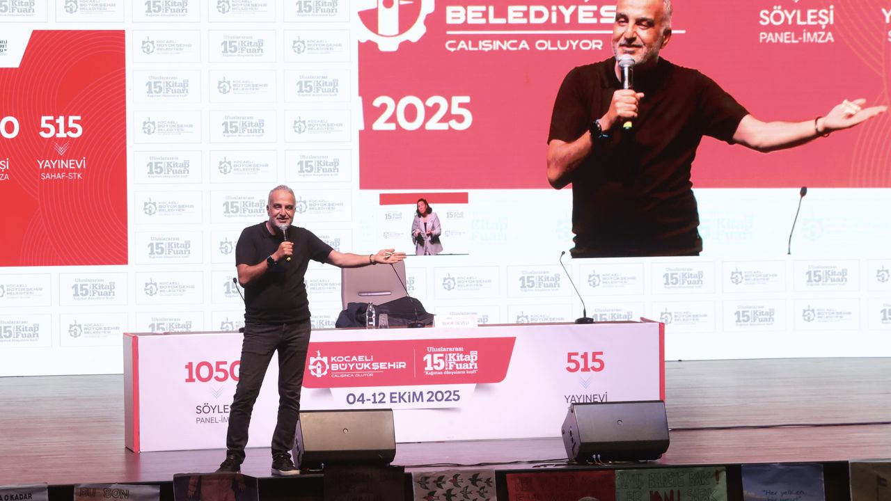 Bekir Develi, Kocaeli'de 'Bir Direniş Dili Olarak Sumud' söyleşisine katıldı