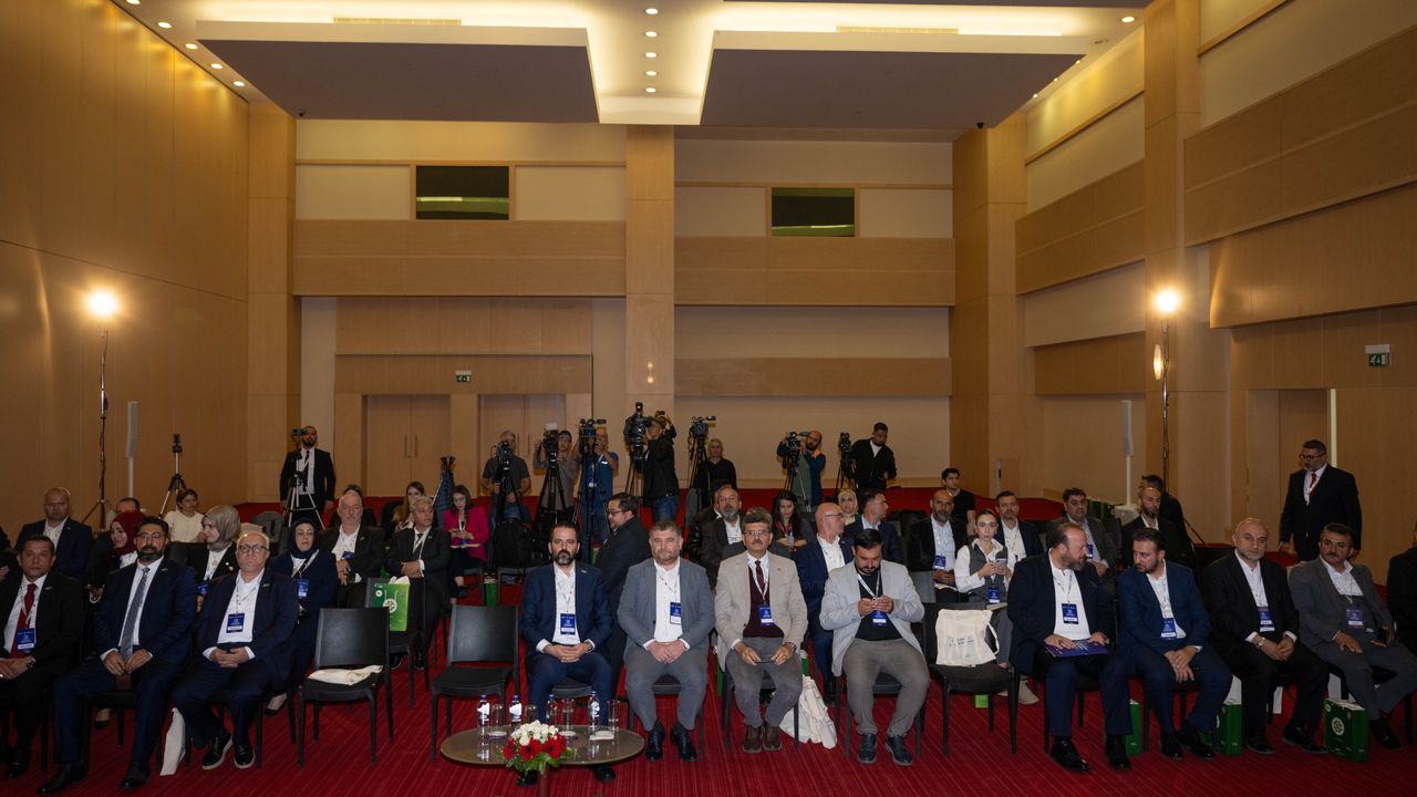 Beşir Derneği ve Mehir Vakfı, her yıl ihtiyaç sahibi 1500 çifte evlilik desteği verecek