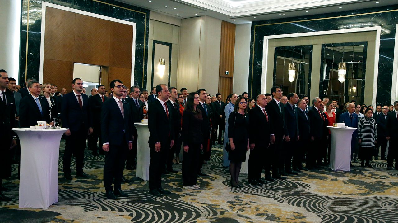 Bişkek'te Türkiye Cumhuriyeti'nin 102. yılı dolayısıyla resepsiyon verildi