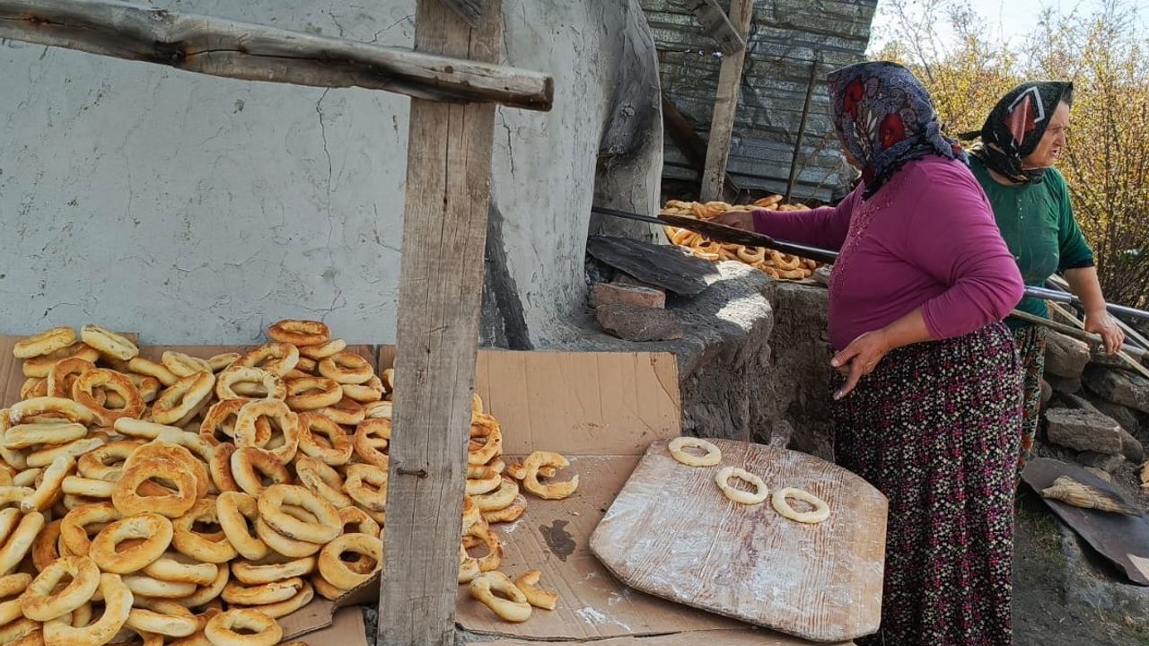 Bolu'da kadınlar 'kürül' geleneğini imece usulü yaşatıyor