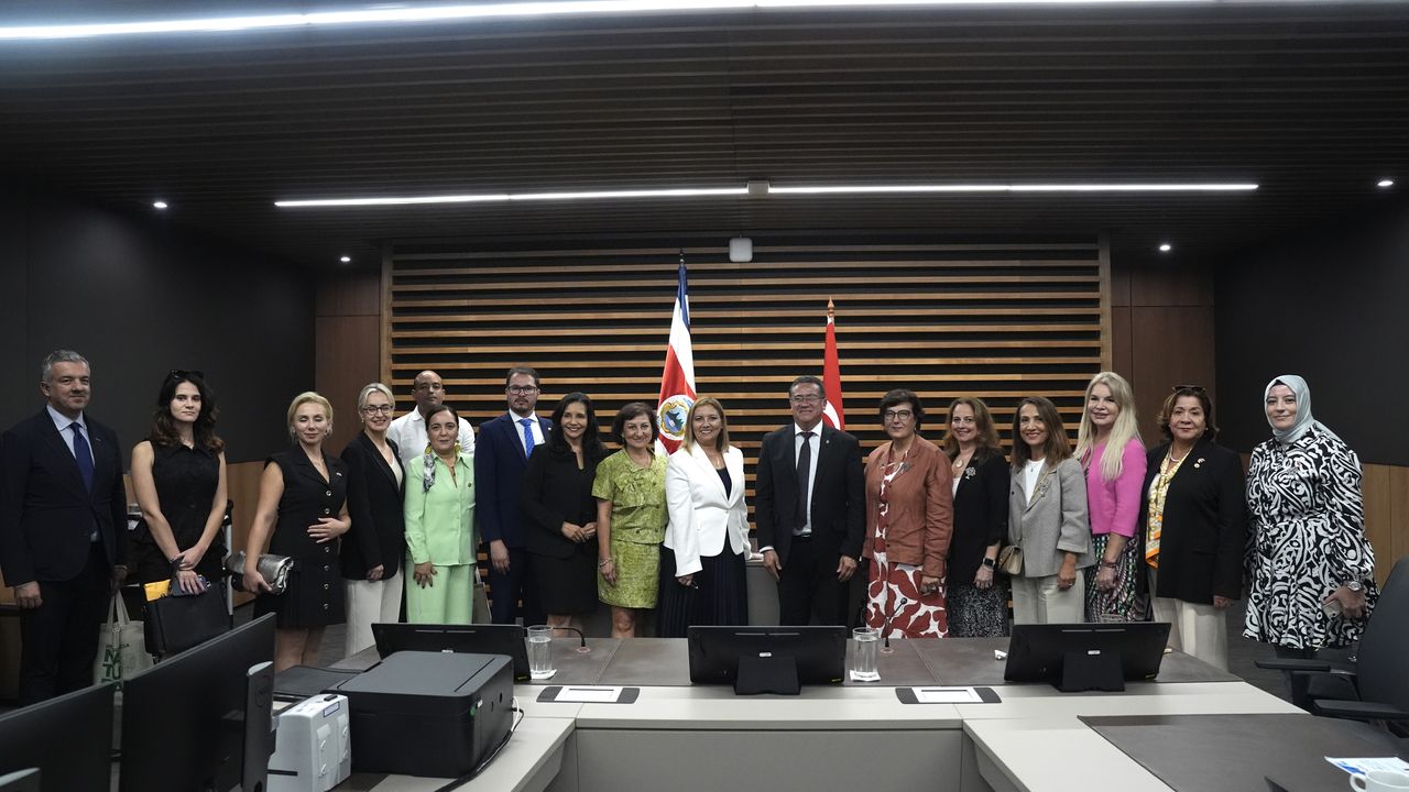 Ege İş Kadınları Derneği üyeleri Kosta Rika'yı ziyaret etti