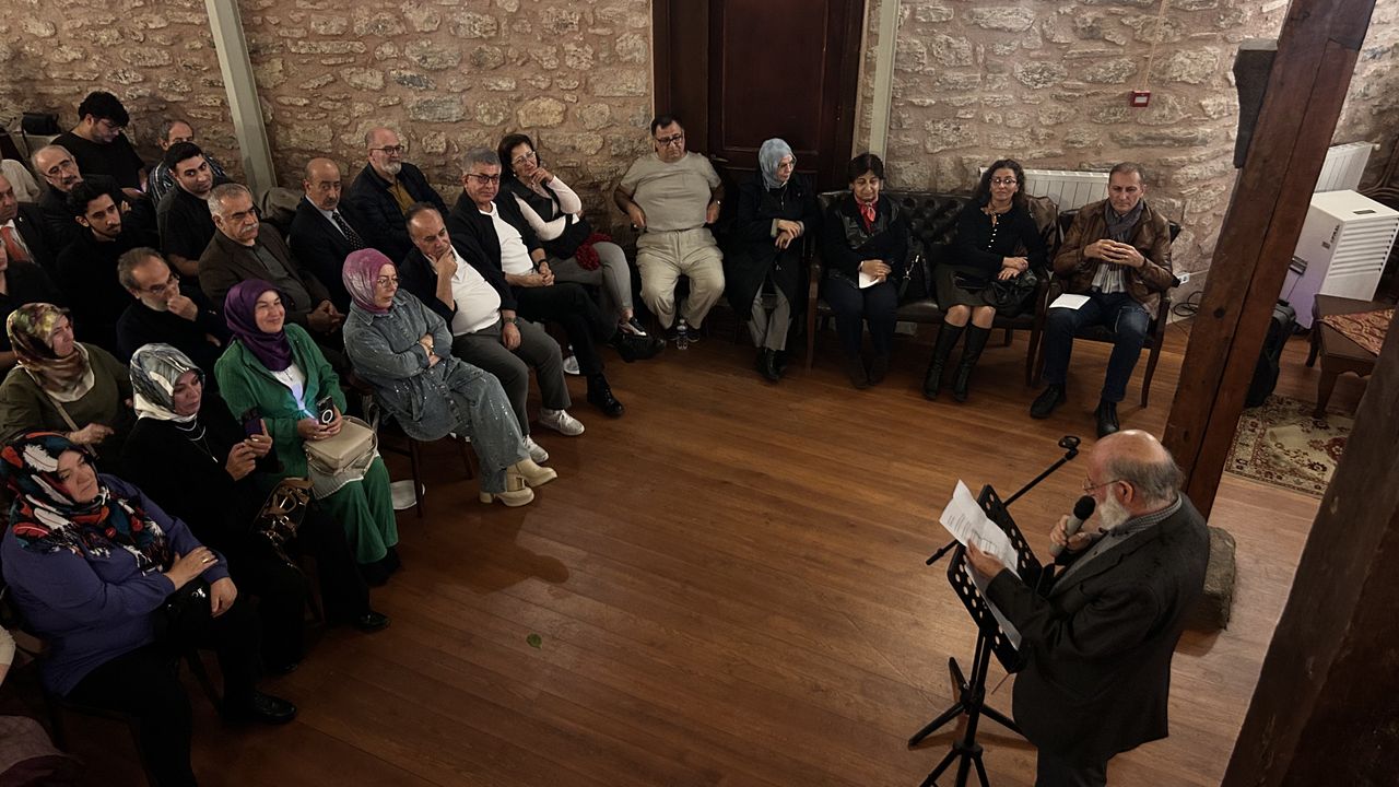 'Gülhane Şiir Akşamları'nın ilki usta şairlerin katılımıyla yapıldı