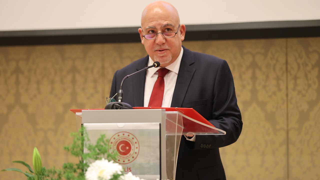 Gürcistan'da Cumhuriyet'in 102. yılı kutlandı