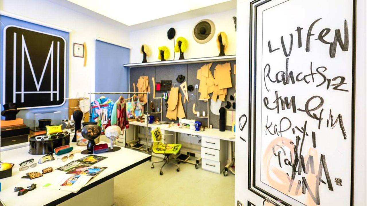 Haluk Akakçe Atelier, SM Sanat desteğiyle 13 Ekim'de sanatseverlere kapılarını açacak