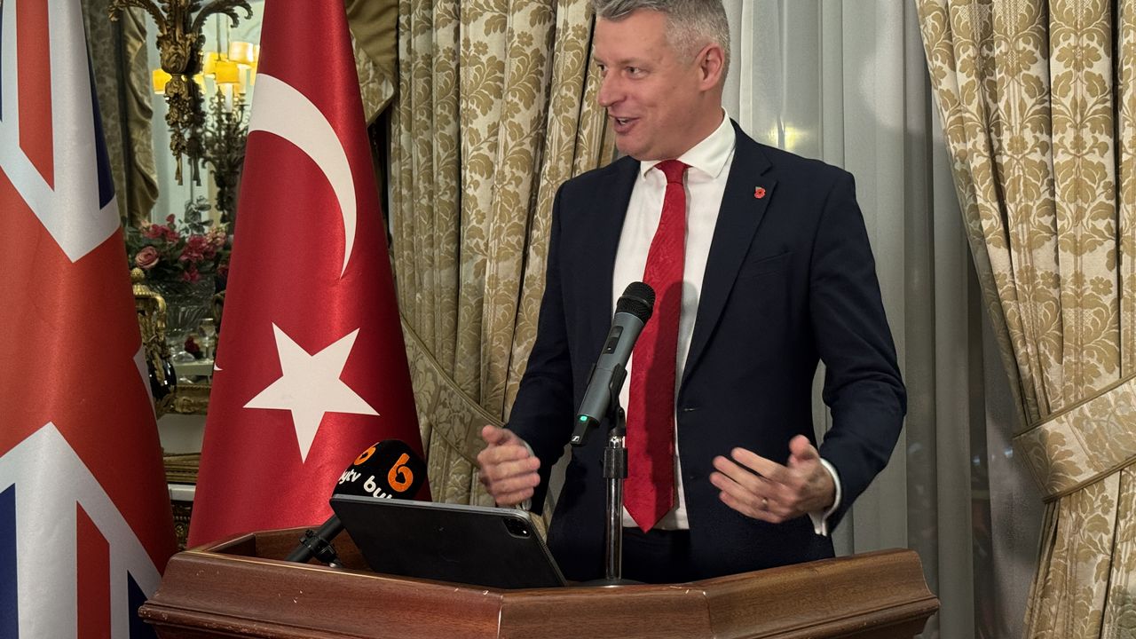 İngiltere'de Türkiye Cumhuriyeti'nin 102. yılı dolayısıyla resepsiyon düzenlendi