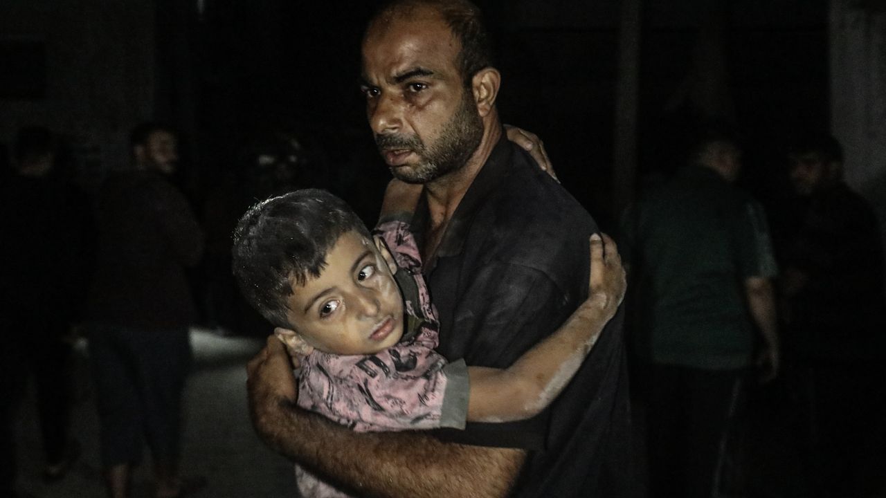 İsrail'in ateşkesi ihlal ederek Gazze'ye düzenlediği saldırılarda ölen Filistinlilerin sayısı 63'e yükseldi