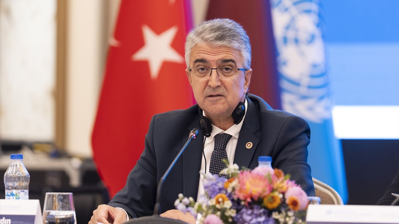 İstanbul'da düzenlenen terörle mücadele konferansı ikinci gününde devam ediyor
