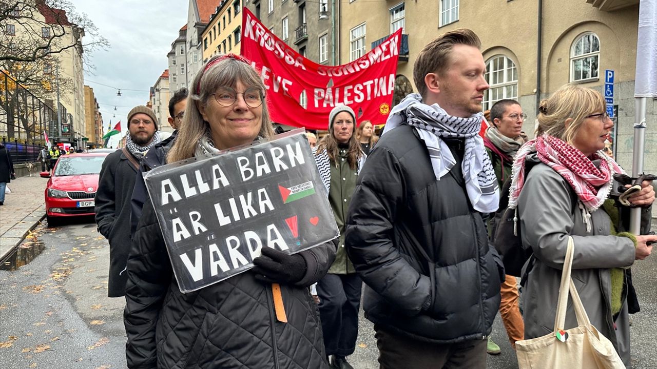 İsveç'te İsrail'in Batı Şeria'yı ilhak etme planı protesto edildi