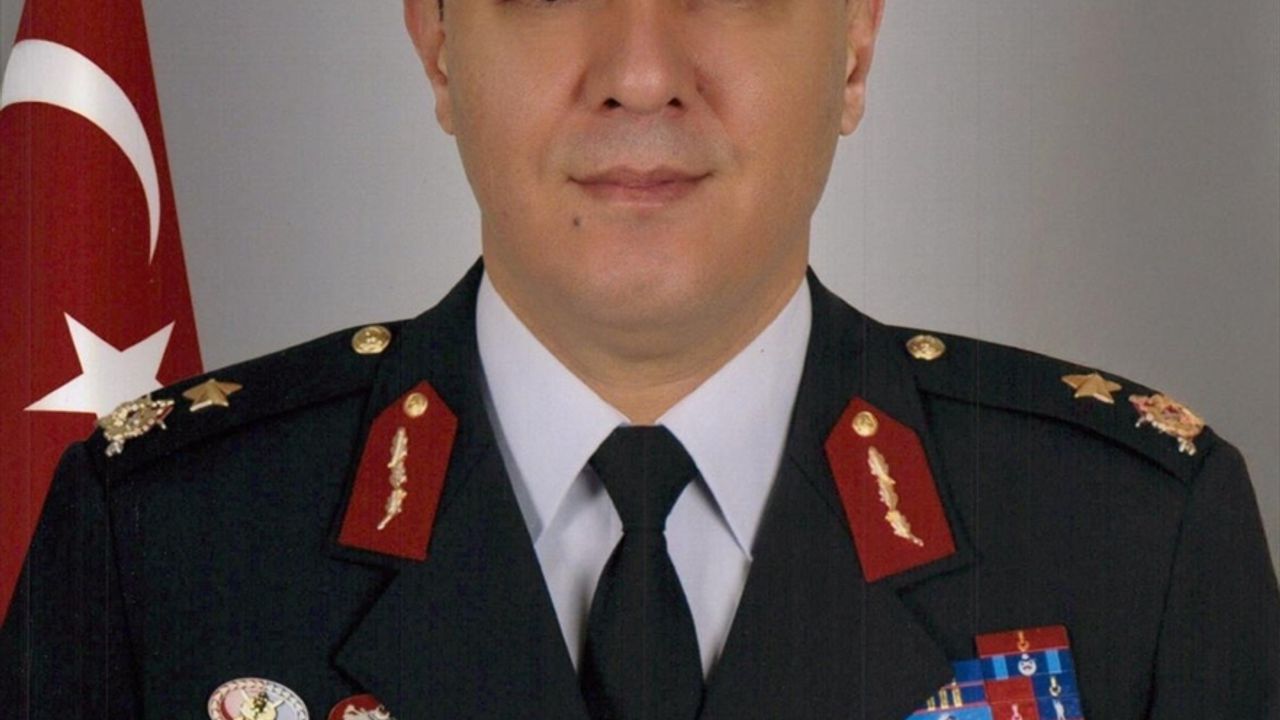 Jandarma KOM Daire Başkanı Tuğgeneral Selami Akşit vefat etti