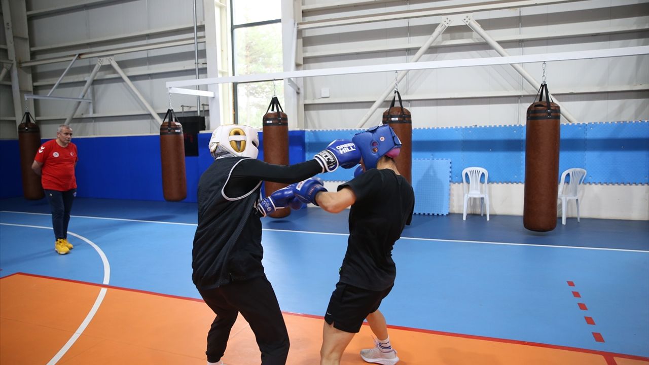Kadın Boks Milli Takımı, Azerbaycanlı boksörlerle ortak kamp yapıyor