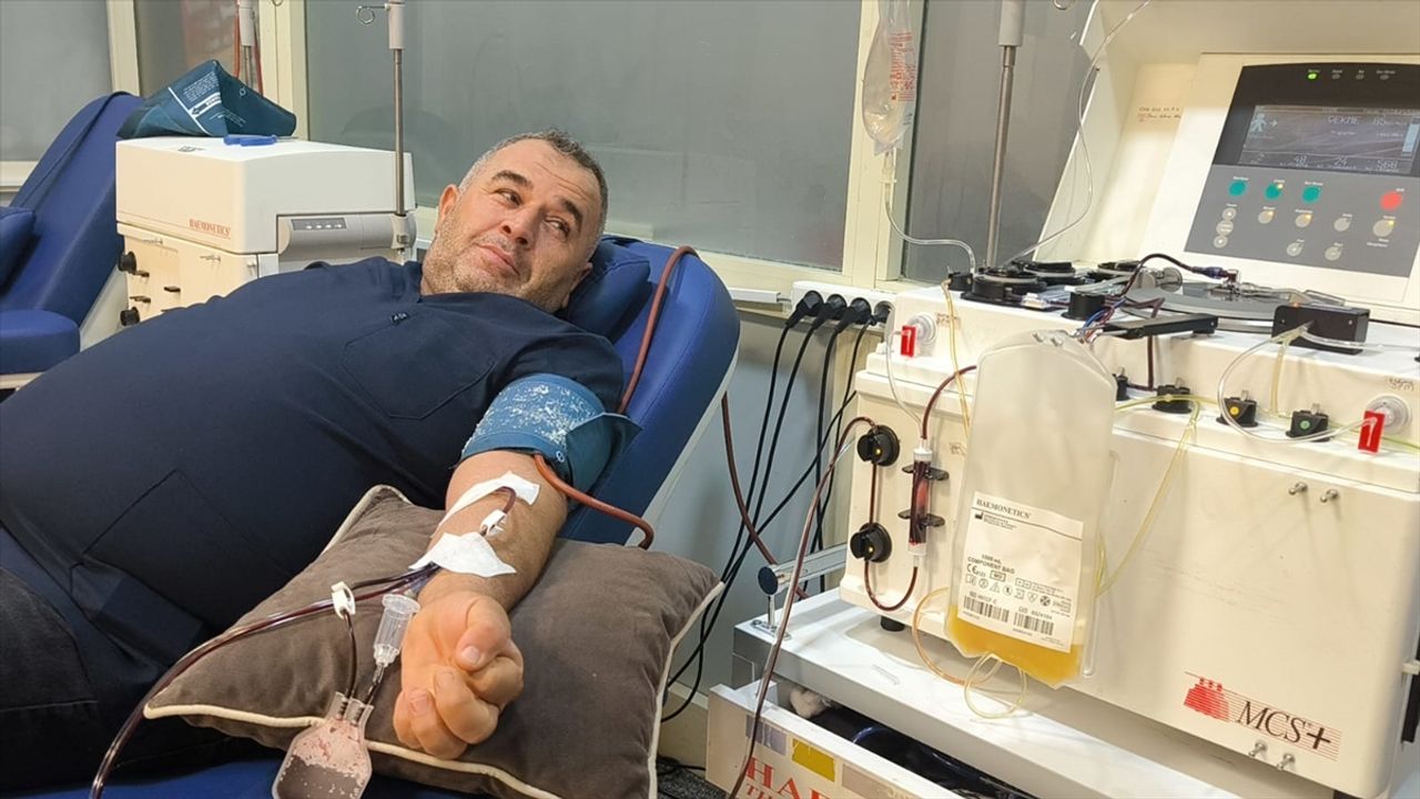 Kan bankası çalışanı donör beklemek yerine lösemili çocuk için trombosit bağışladı