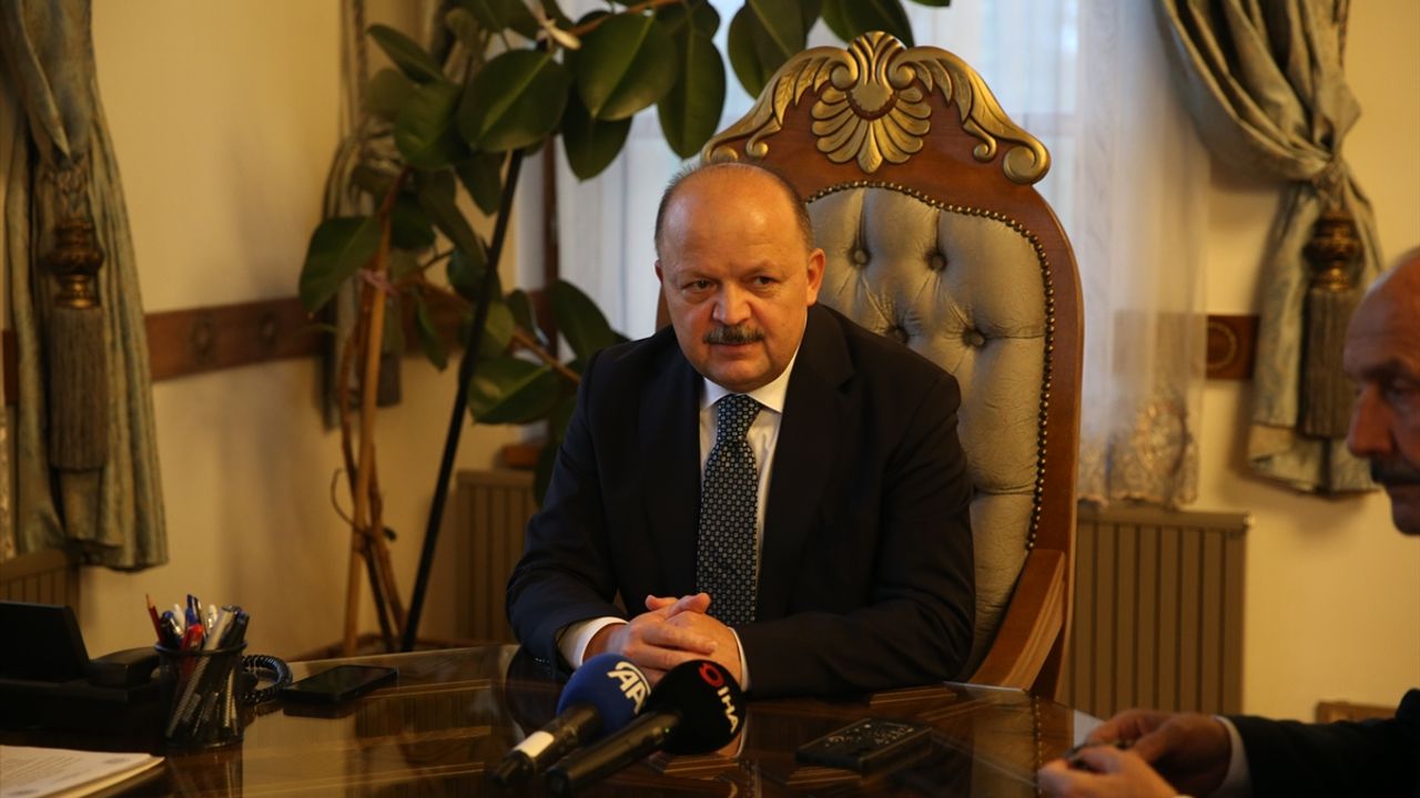 Kastamonu'nun turizmine ivme kazandıracak 3 projenin imzaları atıldı