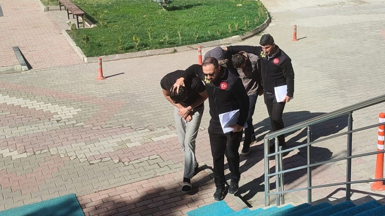 Konya'da uyuşturucu operasyonunda 2 şüpheli tutuklandı