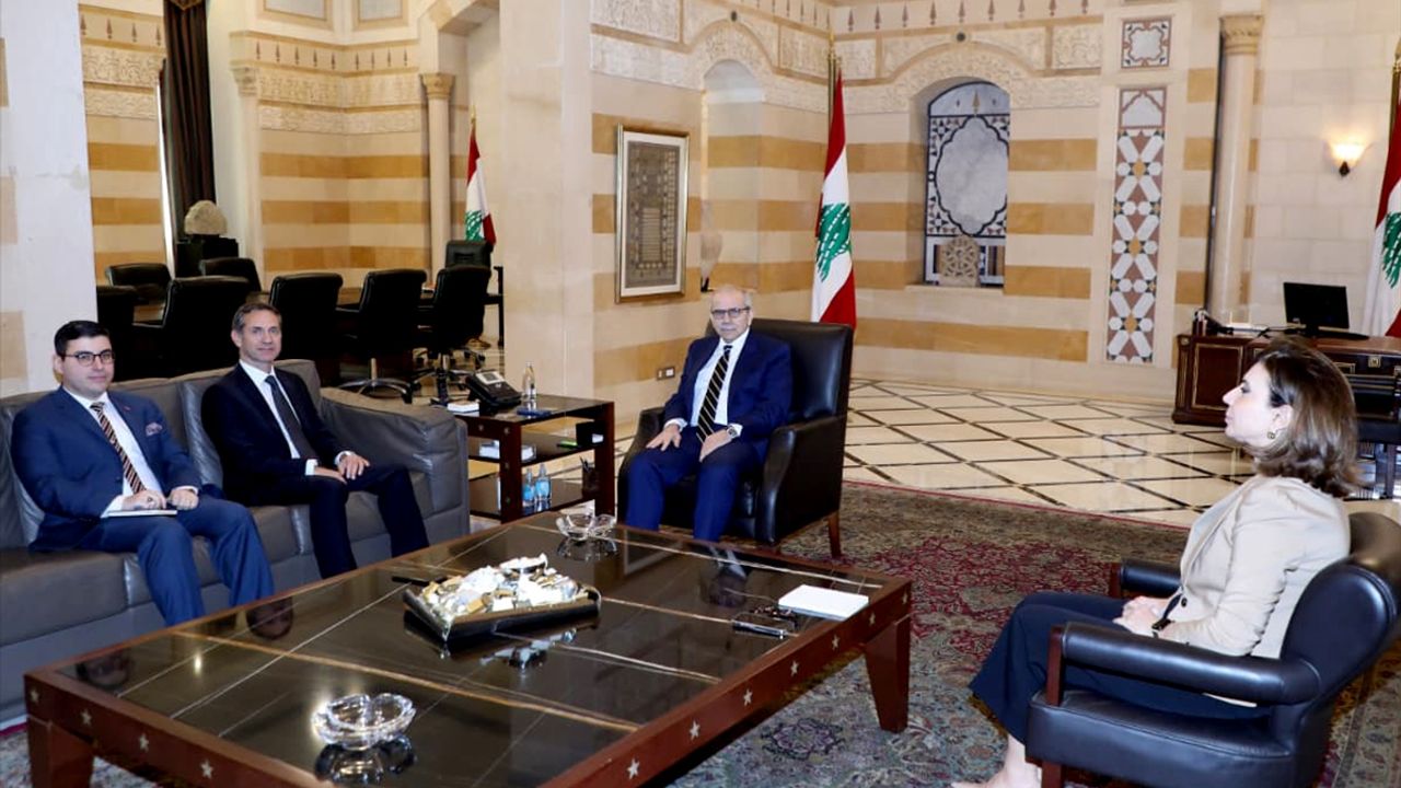 Lübnan Başbakanı Selam, Türkiye'nin Beyrut Büyükelçisi Lütem ile görüştü