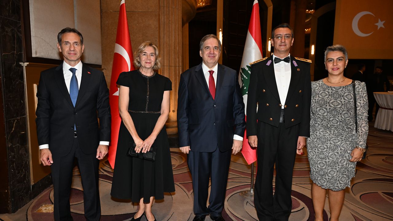 Lübnan'da, 29 Ekim Cumhuriyet Bayramı dolayısıyla resepsiyon verildi