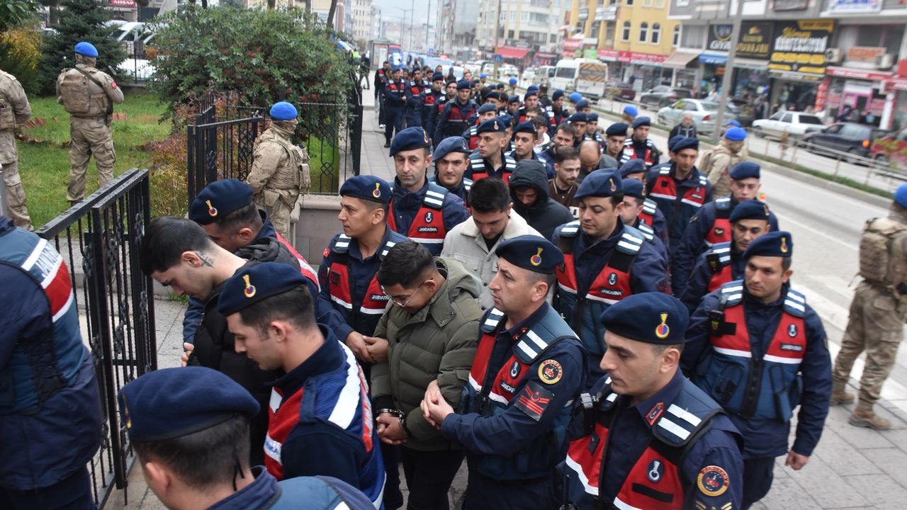 Sinop merkezli yasa dışı bahis operasyonunda 32 şüpheli yakalandı