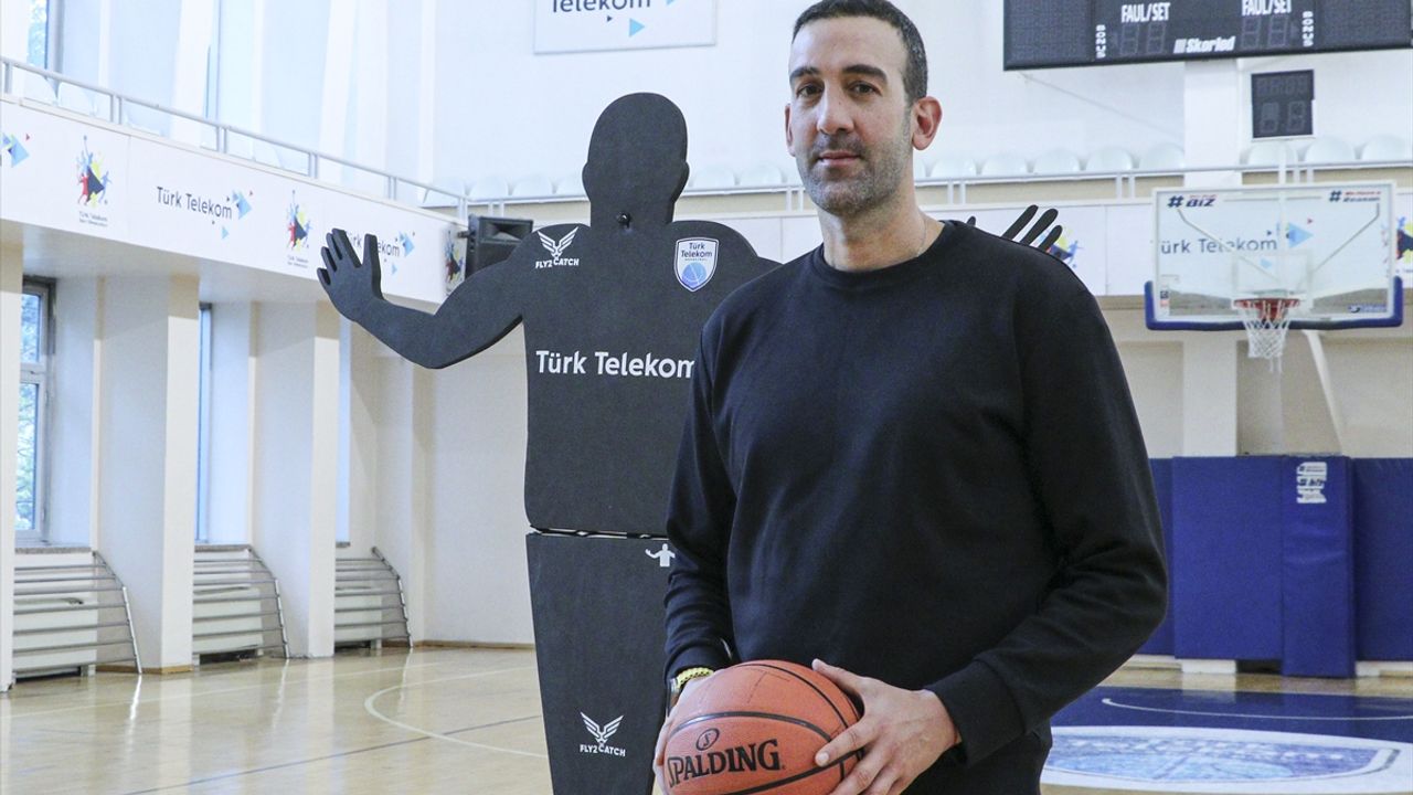 Türk Telekom Erkek Basketbol Takımı vites artırdı