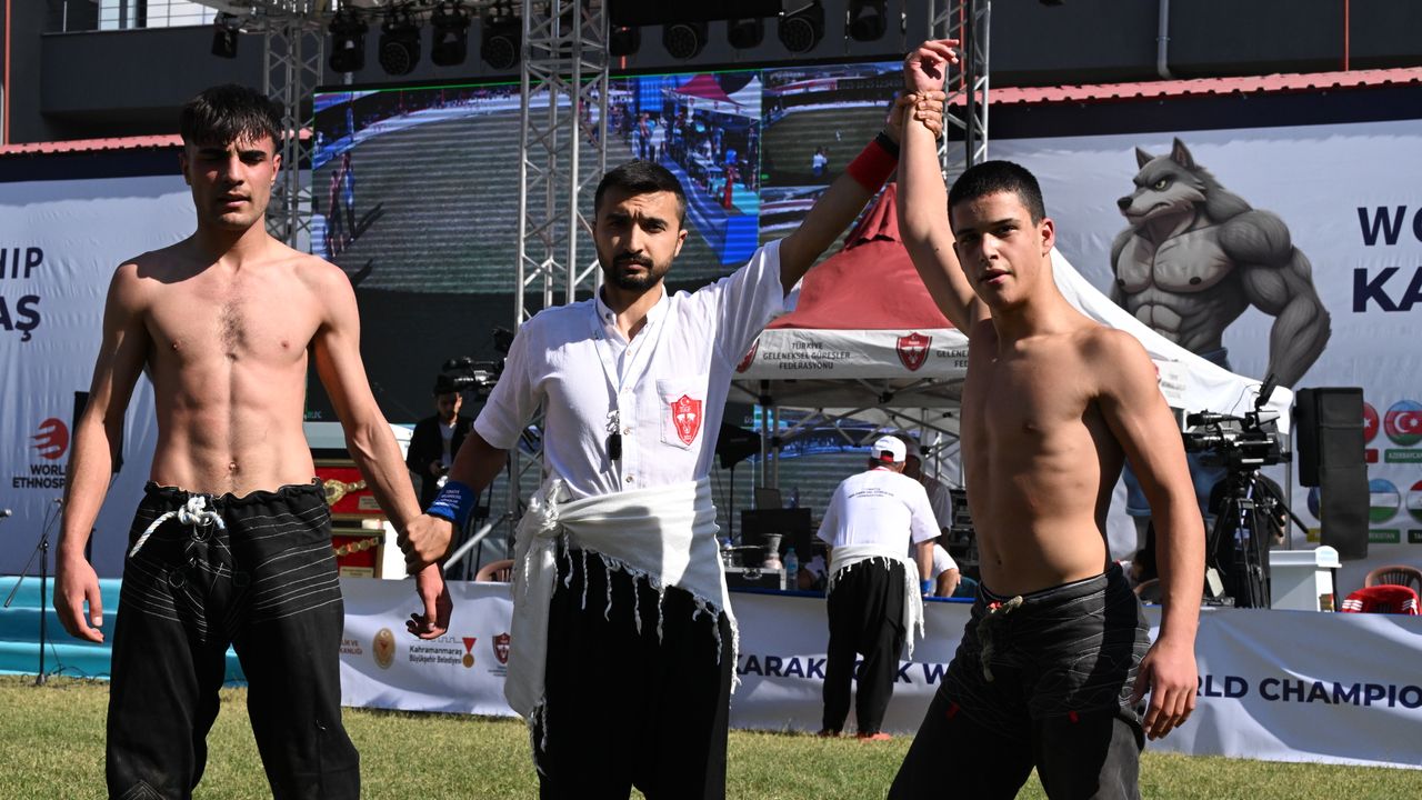 Türkiye Kısa Şalvar Güreş Şampiyonası, Kahramanmaraş'ta başladı