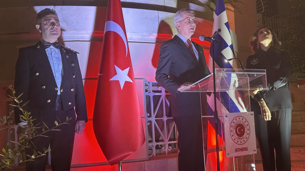 Yunanistan'da Türkiye Cumhuriyeti'nin kuruluşunun 102. yılı kutlandı