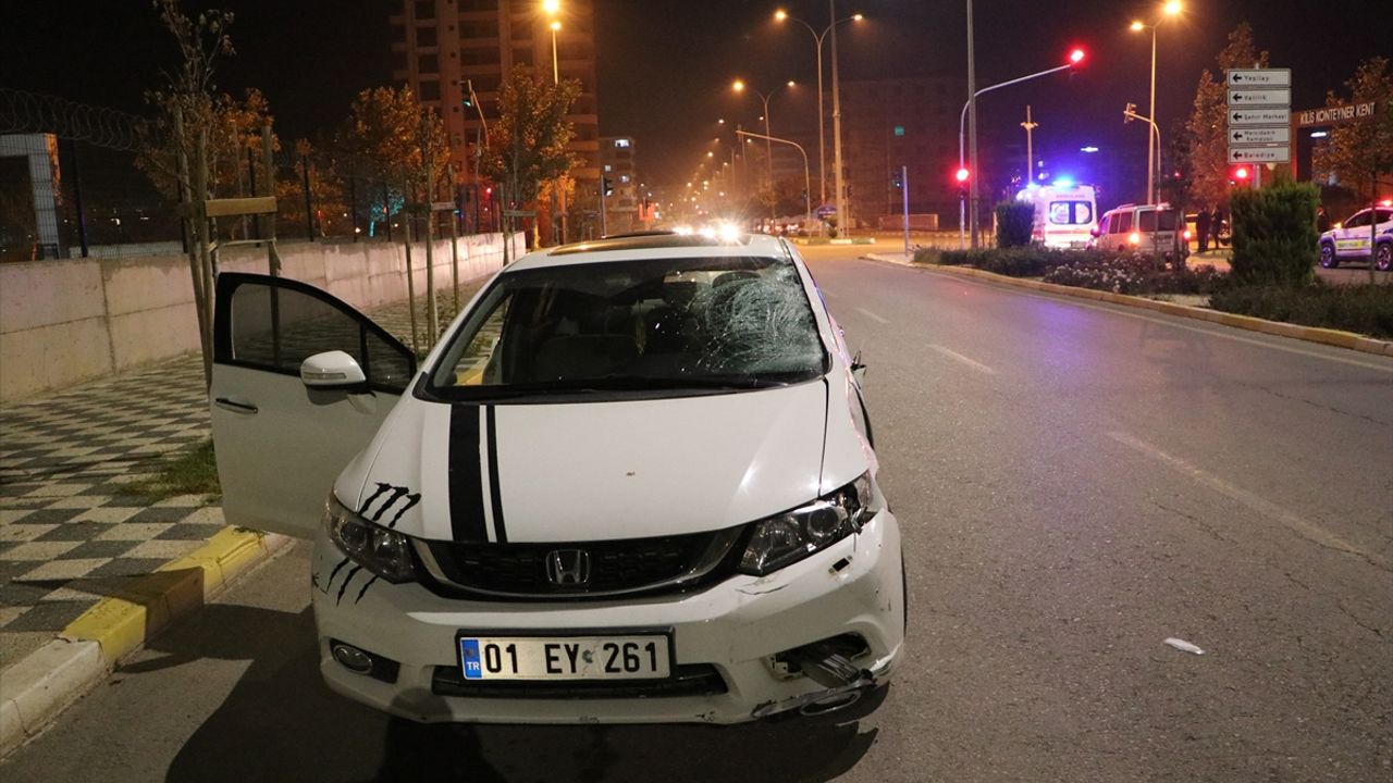 Kilis'te otomobilin çarptığı bisikletli ağır yaralandı