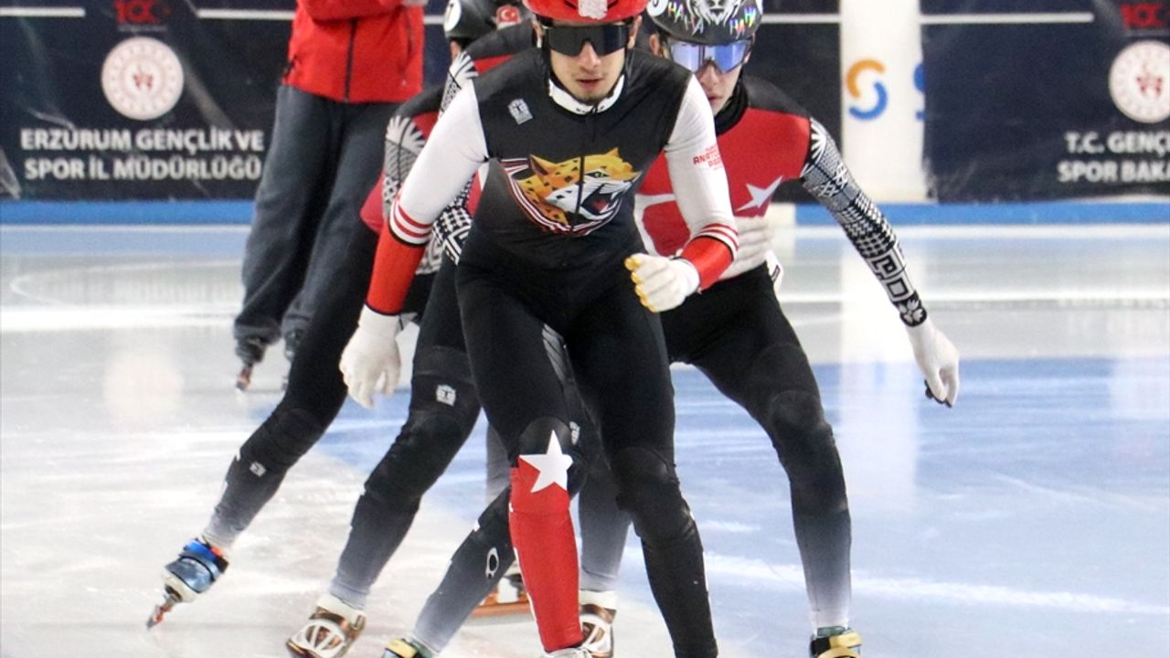 Sürat patenci Muhammet Bozdağ, gençler kategorisinde son kez Dünya Şampiyonası'nda piste çıkacak