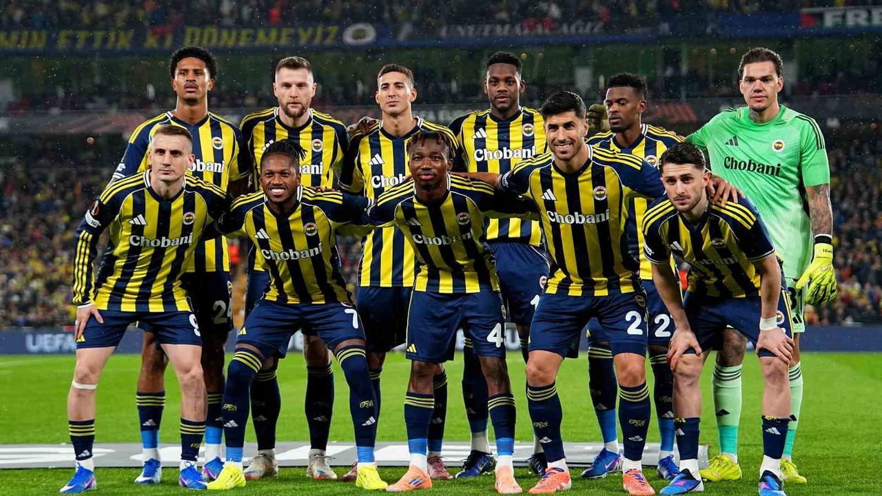 Fenerbahçe'nin UEFA listesi belli oldu