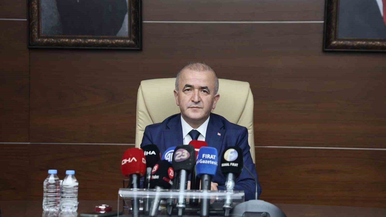 Vali Hatipoğlu: 'Randevusu olmayan ebeveynler okul bahçesine sokulmayacak'