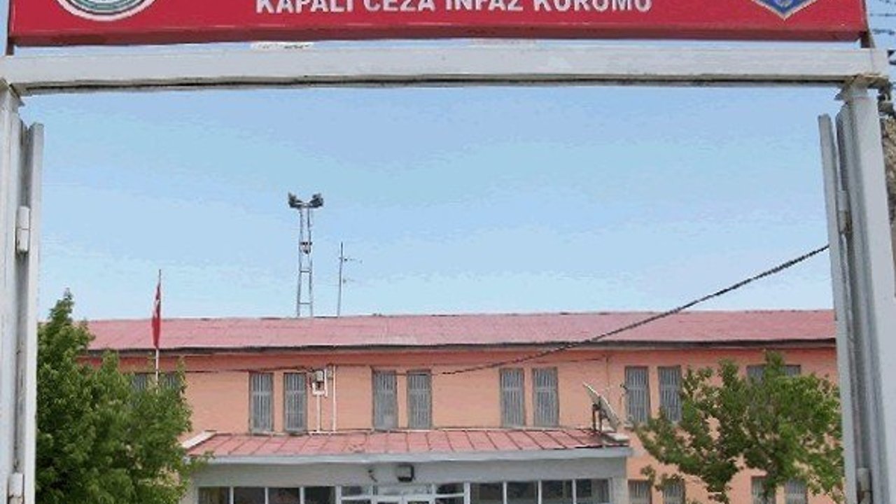 Gülistan Doku soruşturmasında tutuklu 7 kişi Elazığ'dan Erzurum'a nakledildi