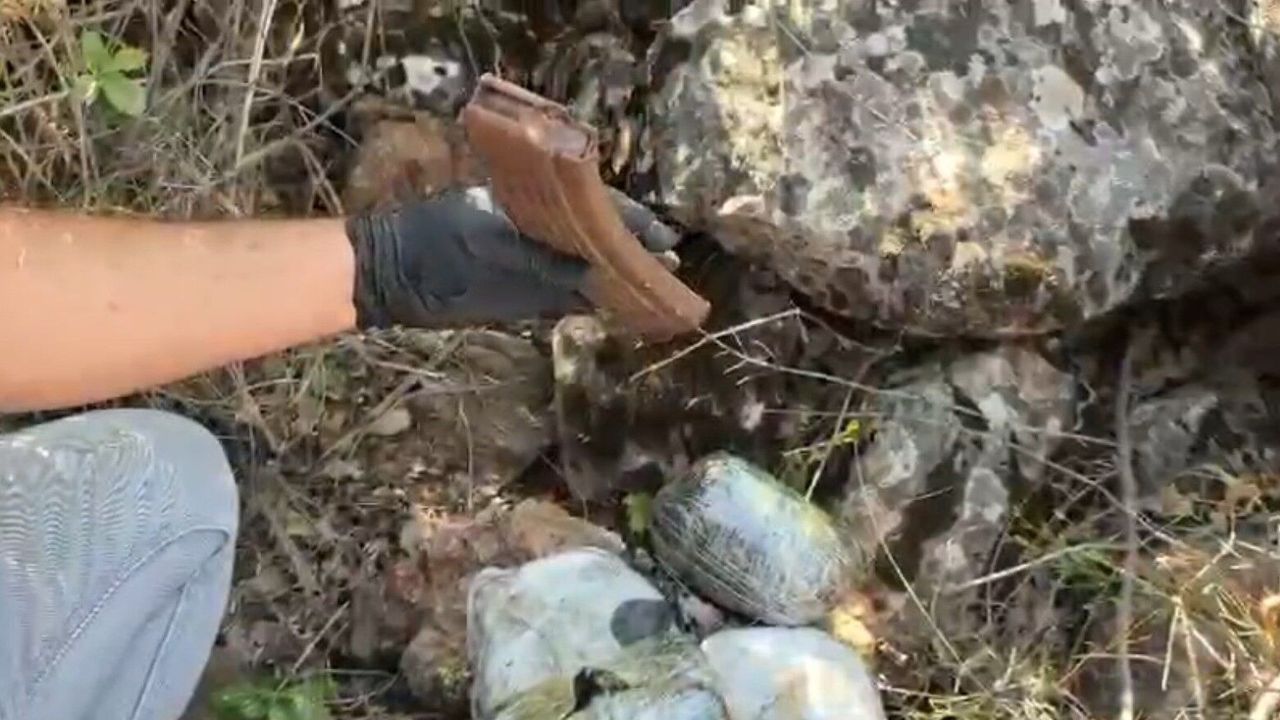 Kilis'te 1 kilo 855 gram takoz esrar ele geçirildi
