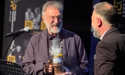 "12. Frankfurt Türk Tiyatro Festivali" Gallus Theater'da "Yenilmez" oyunuyla başladı