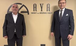 AYA Sanat ve Düşünce Vakfı Üsküdar'da düzenlenen törenle açıldı