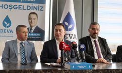 DEVA Partisi Genel Başkanı Babacan, Sivas'ta basın toplantısı düzenledi