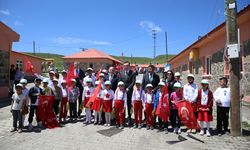 Doğa Koleji öğrencileri, Erzurum'da eğitimde fırsat eşitliğine katkı sağladı