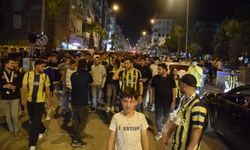 Fenerbahçe Beko'nun şampiyonluğu Manisa ve Aydın'da kutlandı