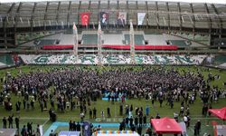 Giresun Üniversitesi'nde 5 bin 500 öğrenci mezuniyet heyecanı yaşadı