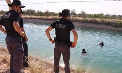 GÜNCELLEME - Şanlıurfa'da sulama kanalında akıntıya kapılan çocuğu arama çalışmalarına ara verildi