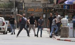 İsrail ordusunun işgal altındaki Nablus'ta düzenlediği baskında 4 Filistinli yaralandı