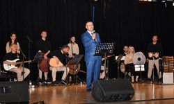 Kayseri'de adliye çalışanlarının kurduğu 'Resen Ritim Topluluğu' konser verdi