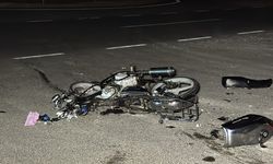 Kocaeli'de otomobil ile motosikletin çarpıştığı kazada 1 kişi öldü, 2 kişi yaralandı