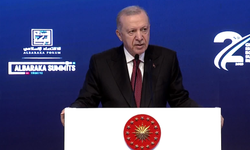 İSTANBUL - Cumhurbaşkanı Erdoğan: 'Faizsiz ekonomiye özlemimi bundan sonra da dillendirmeye devam edeceğim. Faize dayalı ekonomik nizamın değişmesi için de mücadeleden geri durmayacağız'
