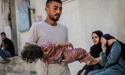 İsrail'in Gazze'ye düzenlediği son saldırılarda 35 Filistinli hayatını kaybetti